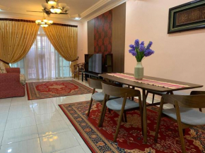 AYUNI HOMESTAY AUSTIN PERDANA JB